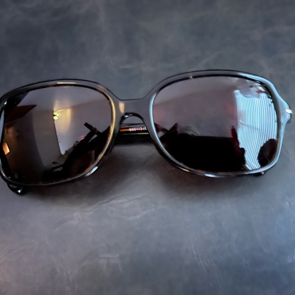 Coach Sunglasses - Picture 1 of 2